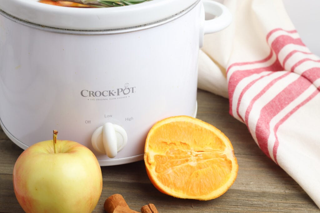 Apple Cinnamon Potpourri Crock Pot Recipe - Get Green Be Well